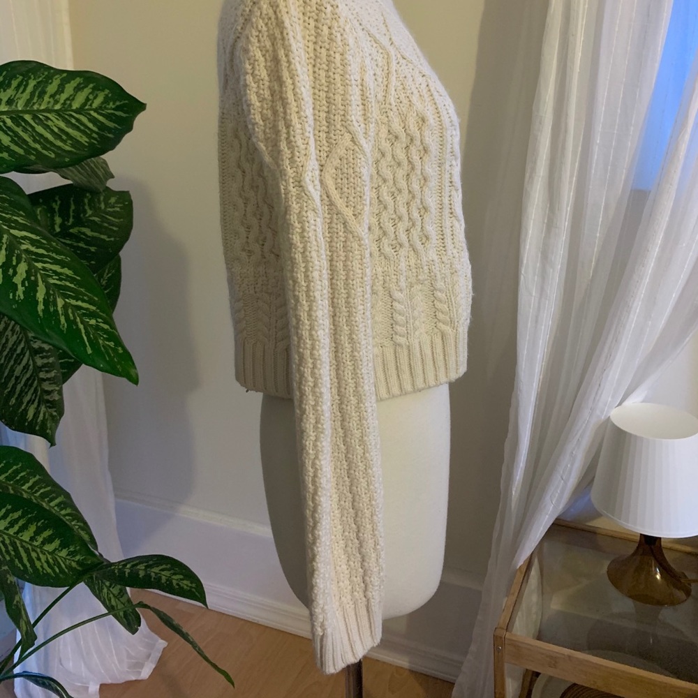 TOPSHOP Cream Cableknit Cropped Sweater - Picture 3 of 5